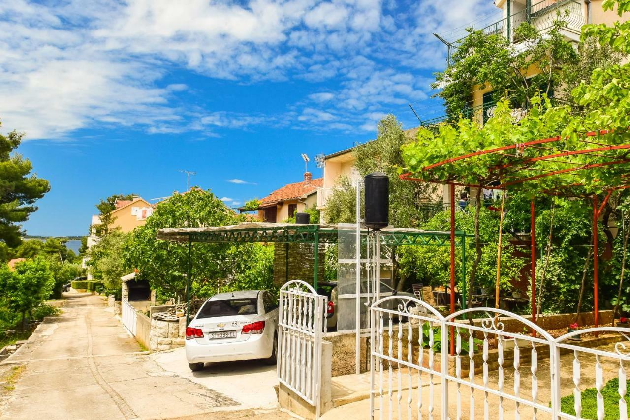 Apartments Zoricic Zaboric Exterior photo