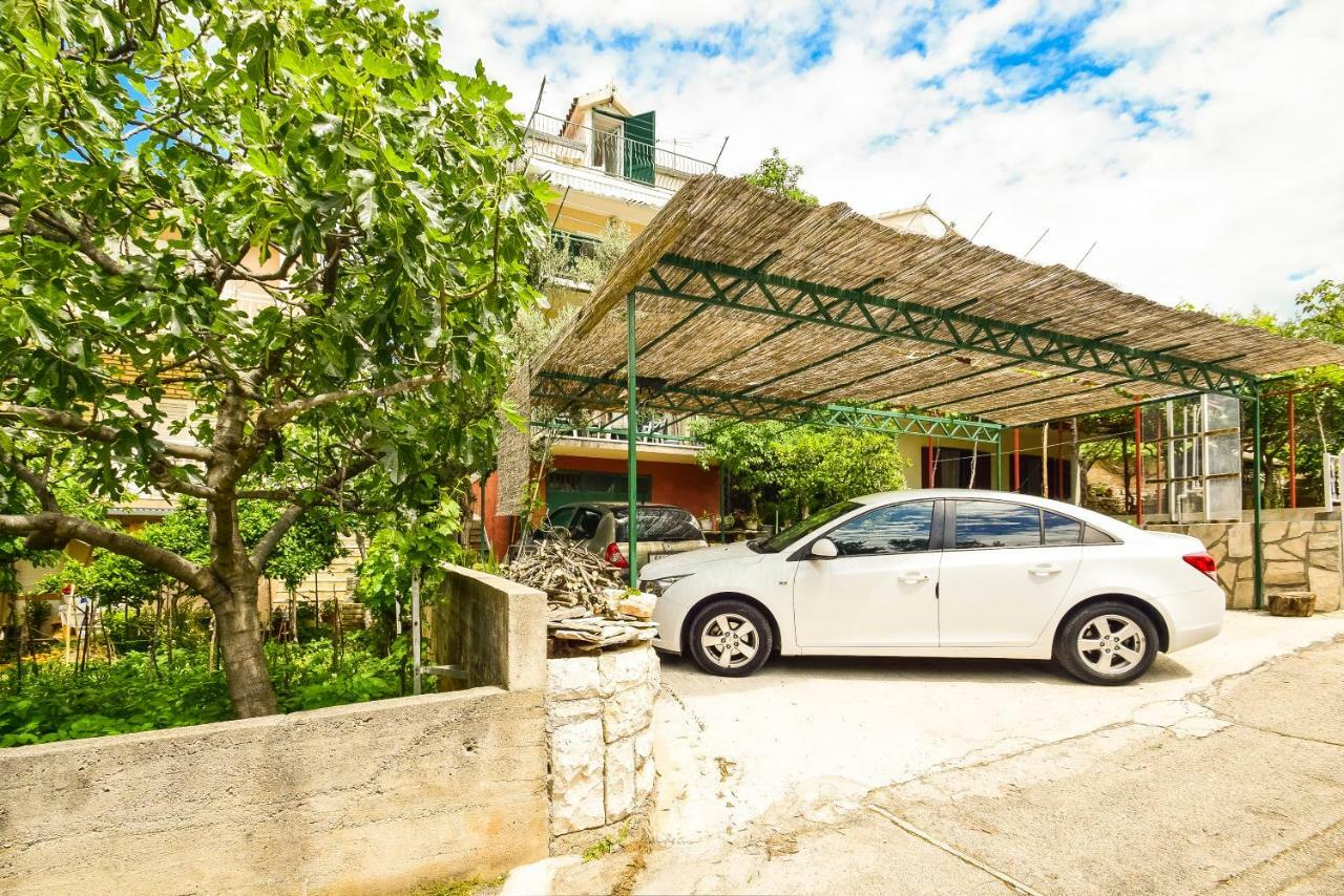 Apartments Zoricic Zaboric Exterior photo